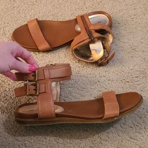 Reaction by Kenneth Cole sandals